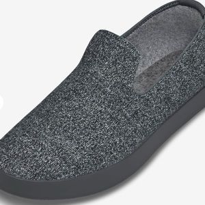 Allbirds women’s wool slide on shoes. Size 8.
